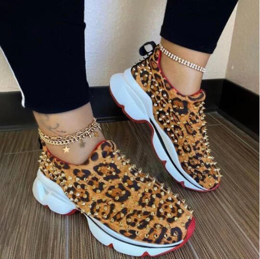 Leopard sneaker